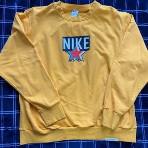 Nike Crewneck Sweatshirt